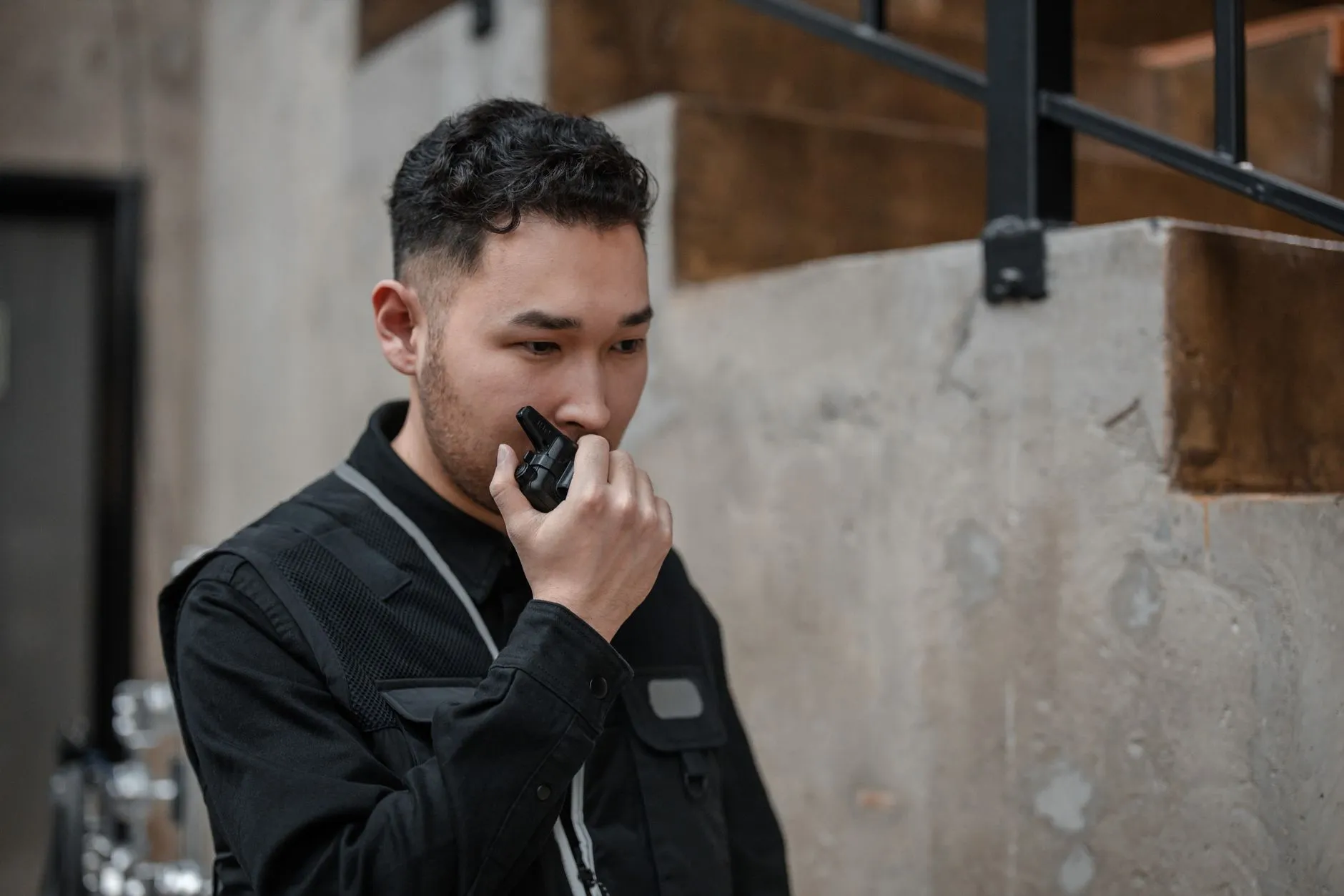 贴片电阻与贴片电容选型要点：SMT元件采购中的常见参数误区解析